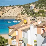 Cala Vadella Suites