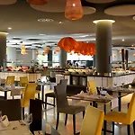 Grand Palladium White Island Resort & Spa