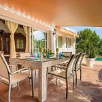 Delightful Ibiza Villa - Spectacular Mountain Views - Villa Jasmine - 4 Bedrooms - Ibiza Town