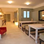 Juanita Hostal