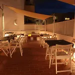 Juanita Hostal