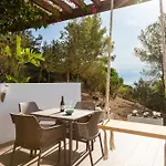 Can Daniel Relax & Enjoy Villa