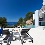 Appealing Villa With Private Terrace