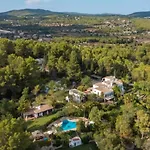 Villa Mateu