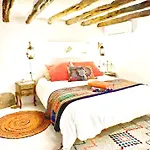 Authentic Family House Summer