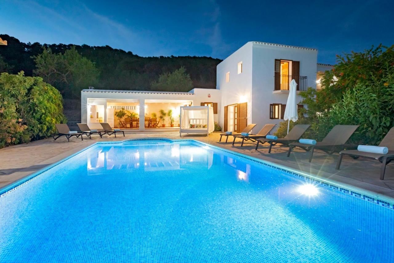 In Ibiza Town, Sleeps 11 - Monte Willa *
