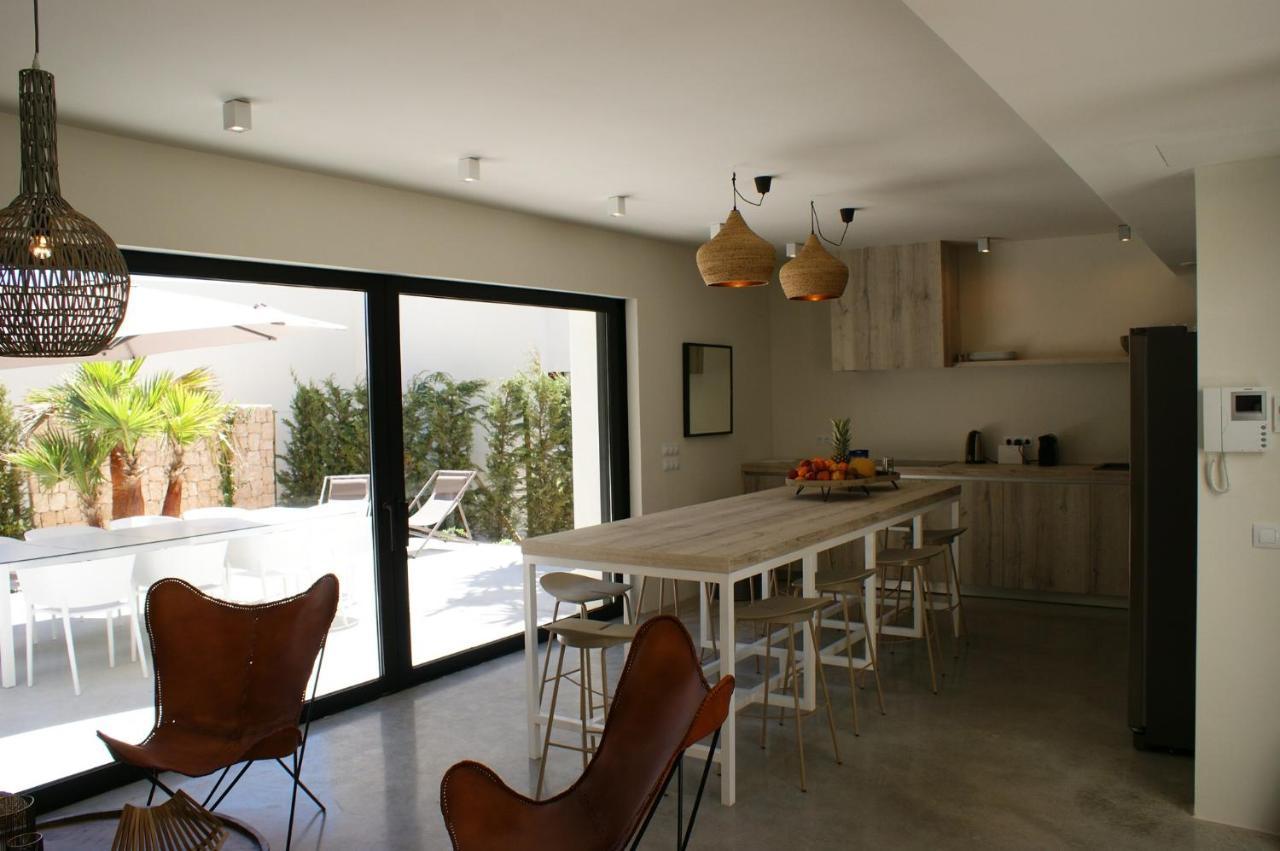 Willa Extravagant Ibiza Casa Tranquila Sargamassa 5 Bedrooms Fantastic Sea Views Private Pool Santa Eulalia Santa Eularia des Riu