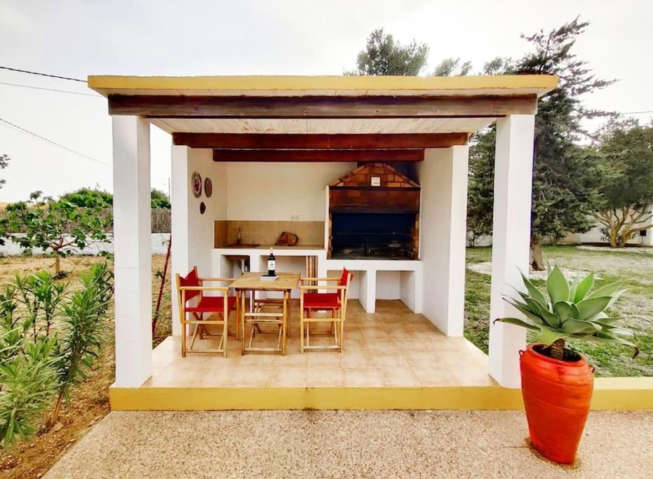 Villa Bonita Casa Con Piscina Privada Y Amplio Jardin