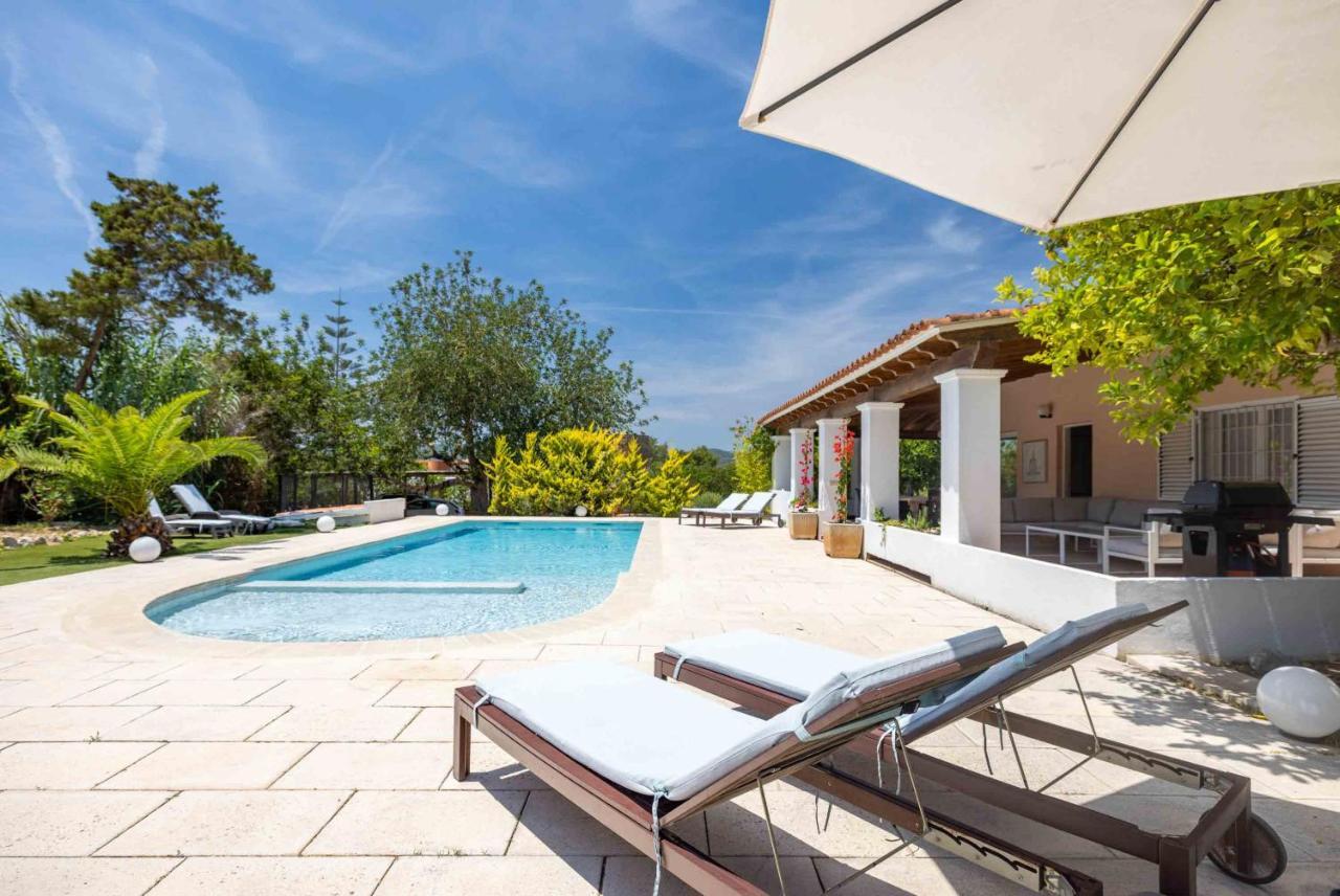 Albaladejo Villa