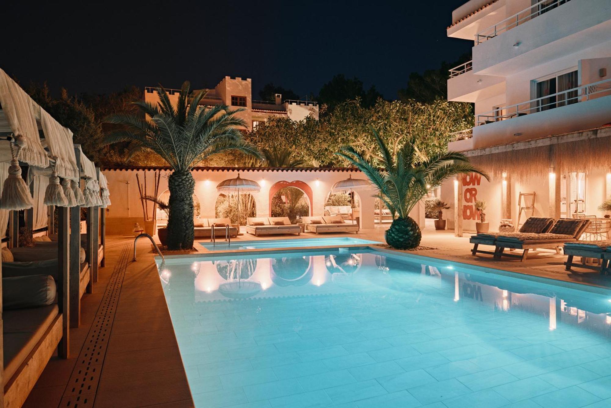 Apartmanhotel Secret Oasis Ibiza-only Adults 2*