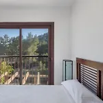 Villa Retreats