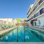 The Purple Hotel - Adults Only