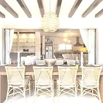 Quiet - View - Pool - Parking Villa Isem