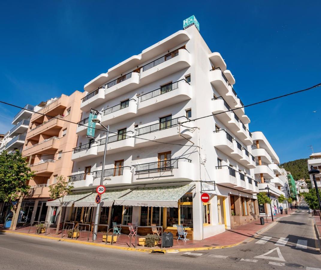 بيت ضيافة Y Santa Eulalia 2*