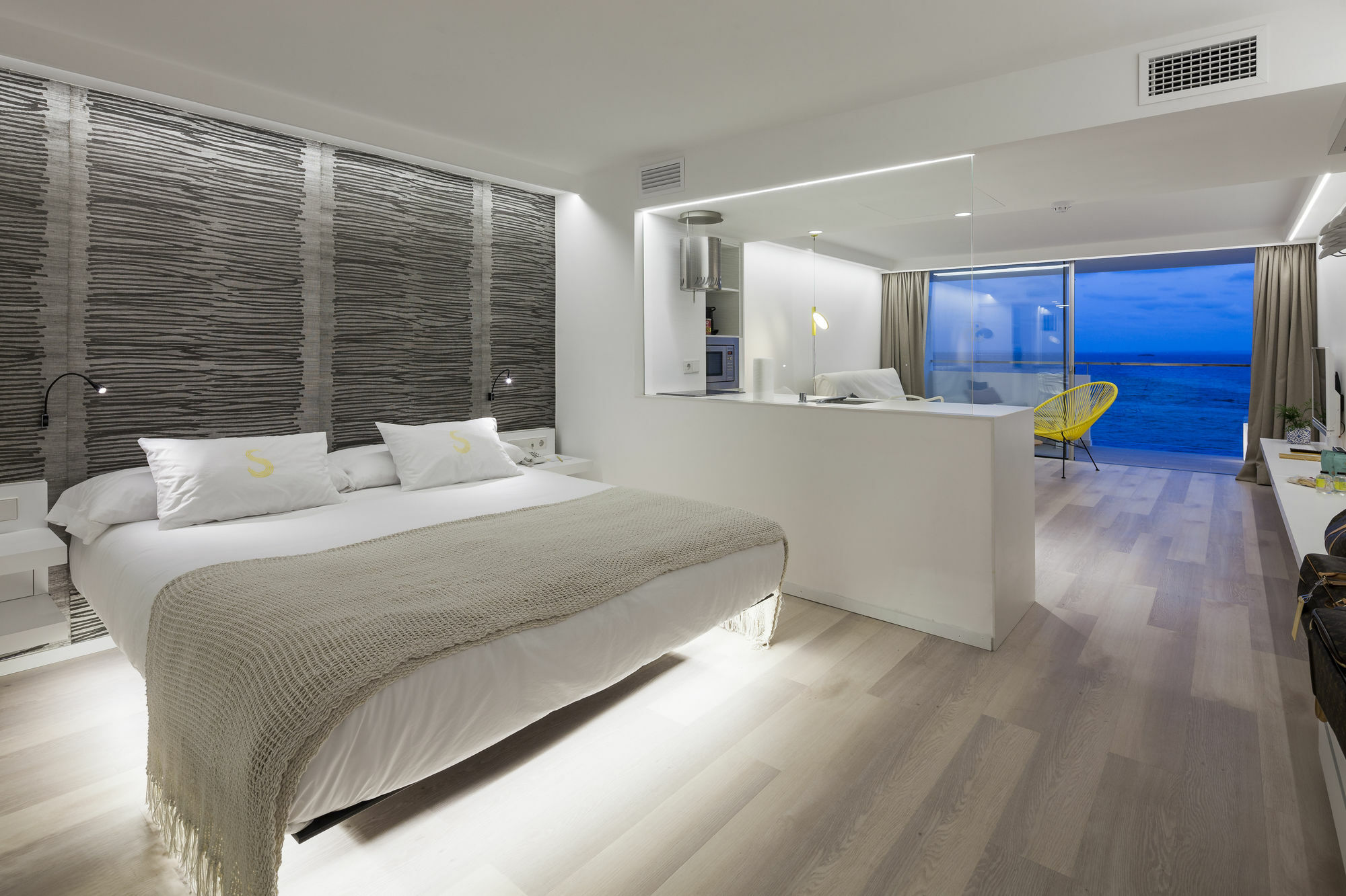 Apart Otel Sud 4*